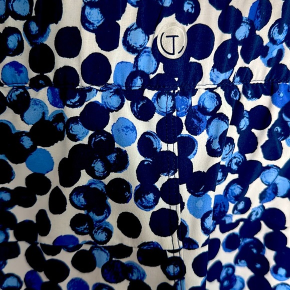 T by Talbots blue and white golf, pickle ball and tennis skort. - Picture 6 of 7
